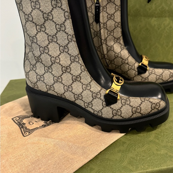 GUCCI - TESSUTO GG SUPREME/MAGNUM CALF
BEIGE EBONY/NERO BOOTS - Picture 6 of 7